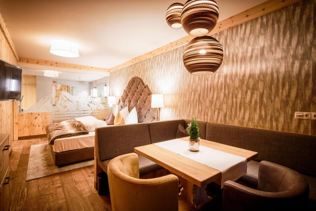 Vitalpina Hotel Magdalenahof Santa Maddalena in Casies Ngoại thất bức ảnh