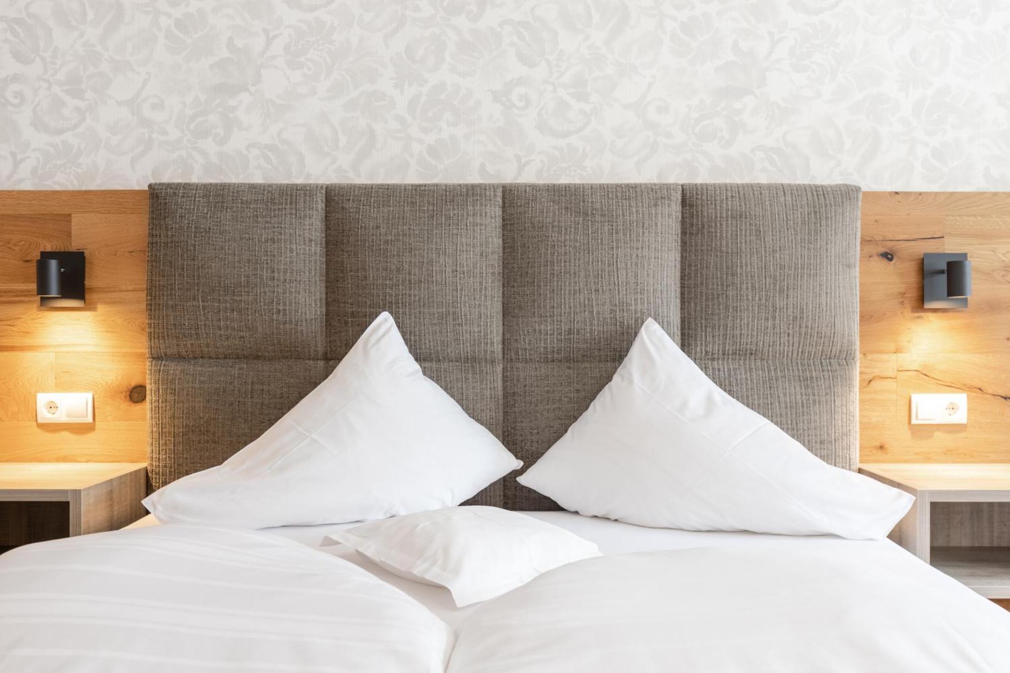 Vitalpina Hotel Magdalenahof Santa Maddalena in Casies Ngoại thất bức ảnh