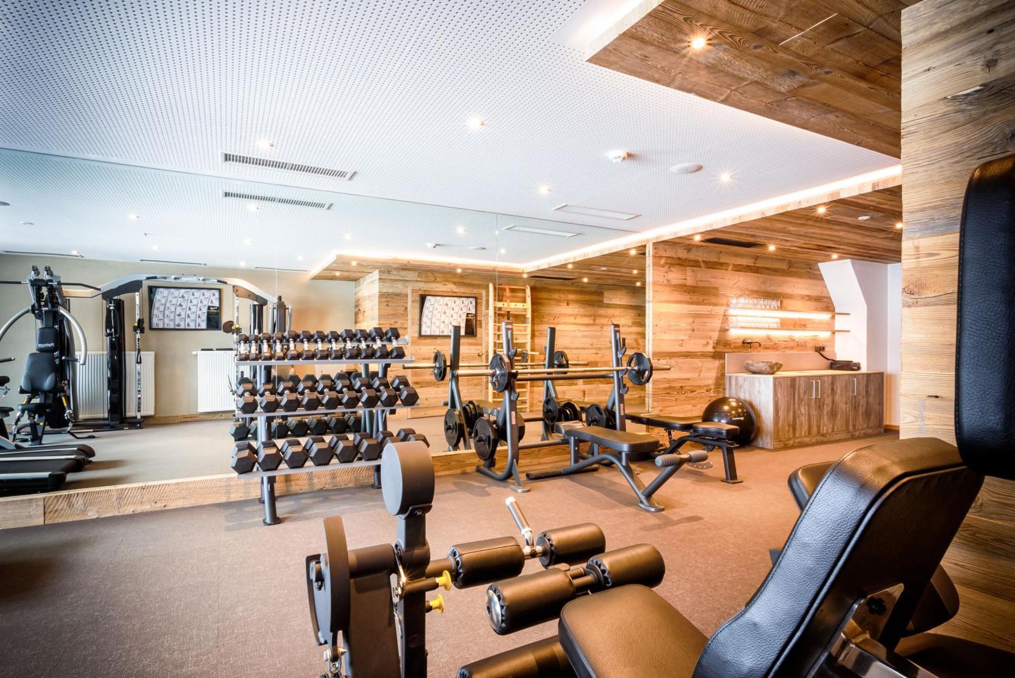 Vitalpina Hotel Magdalenahof Santa Maddalena in Casies Ngoại thất bức ảnh